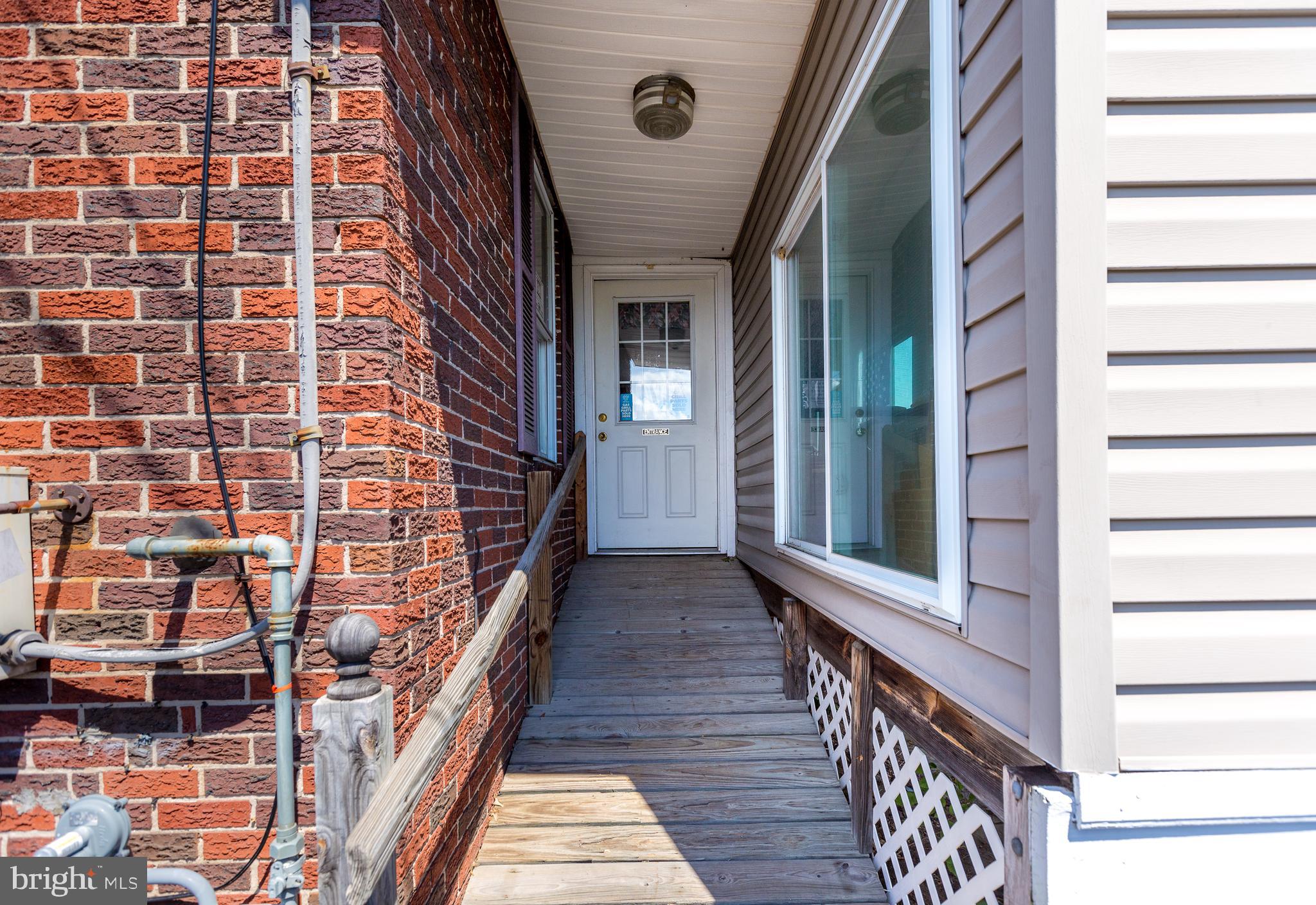 4031 North Point Road Baltimore, MD 21222 - Photo 6 of 50 Gallery Image 6