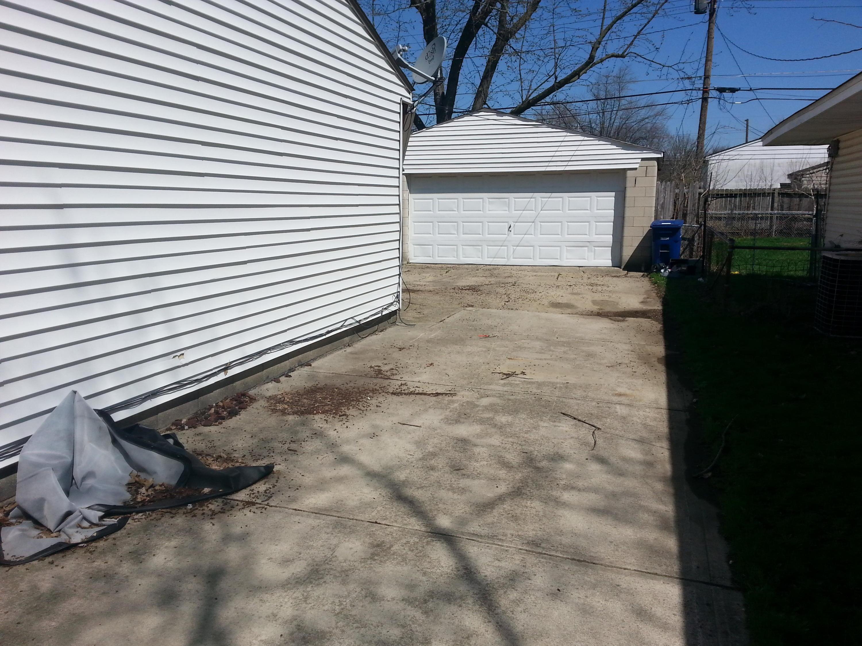 816 Bruckner Road Columbus, OH 43207 - Photo 5 of 15 Gallery Image 5