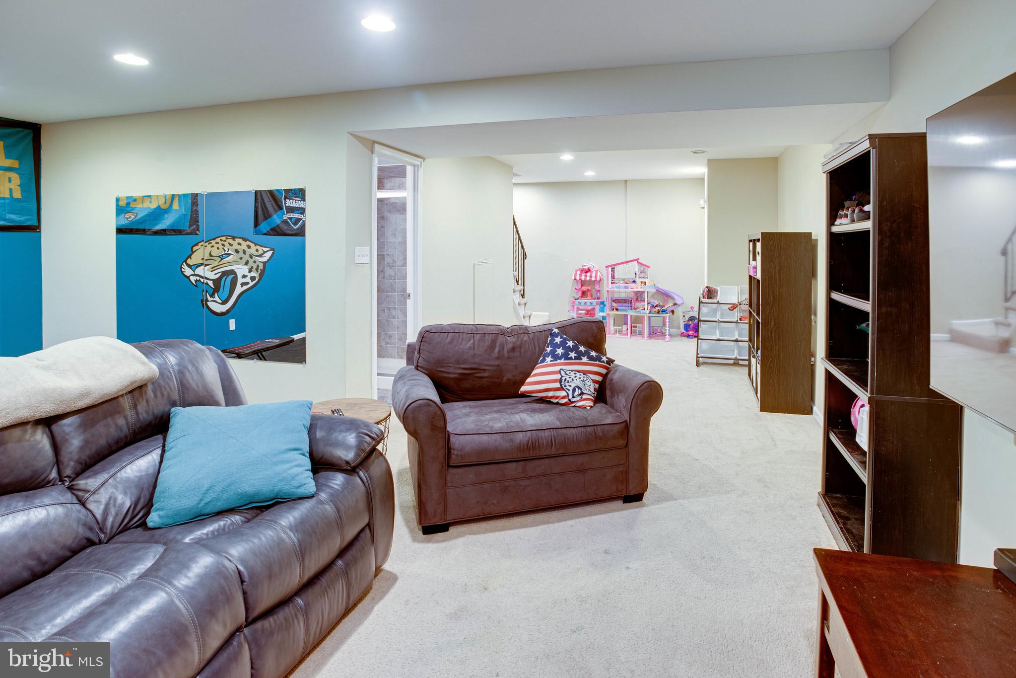 6878 Brian Michael Court Springfield, VA 22153 - Photo 48 of 58