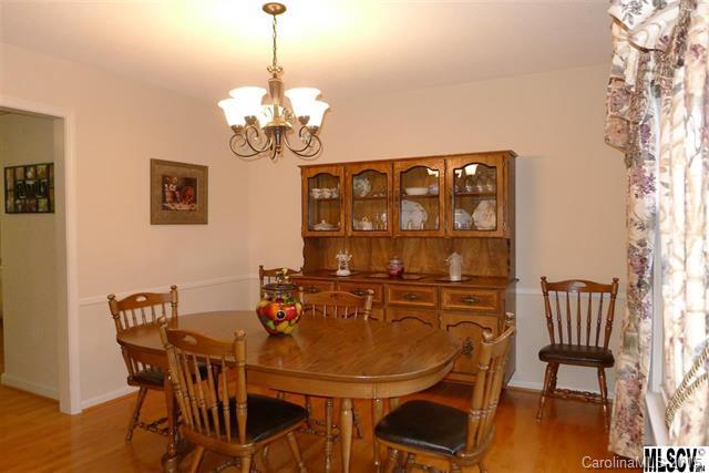 79 Gazebo Road Hickory, NC 28601 - Photo 6 of 24 Gallery Image 6