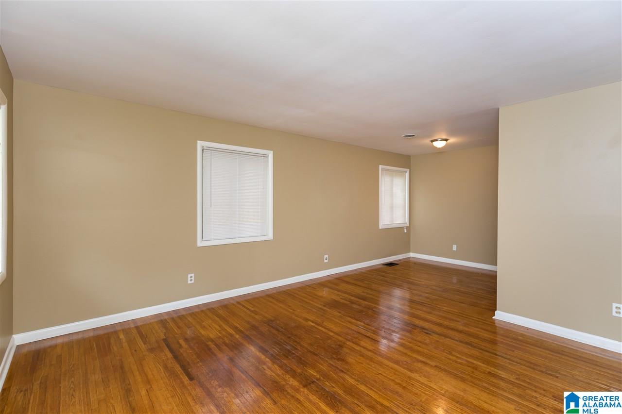 452 Burgundy Road Birmingham, AL 35215 - Photo 5 of 20
