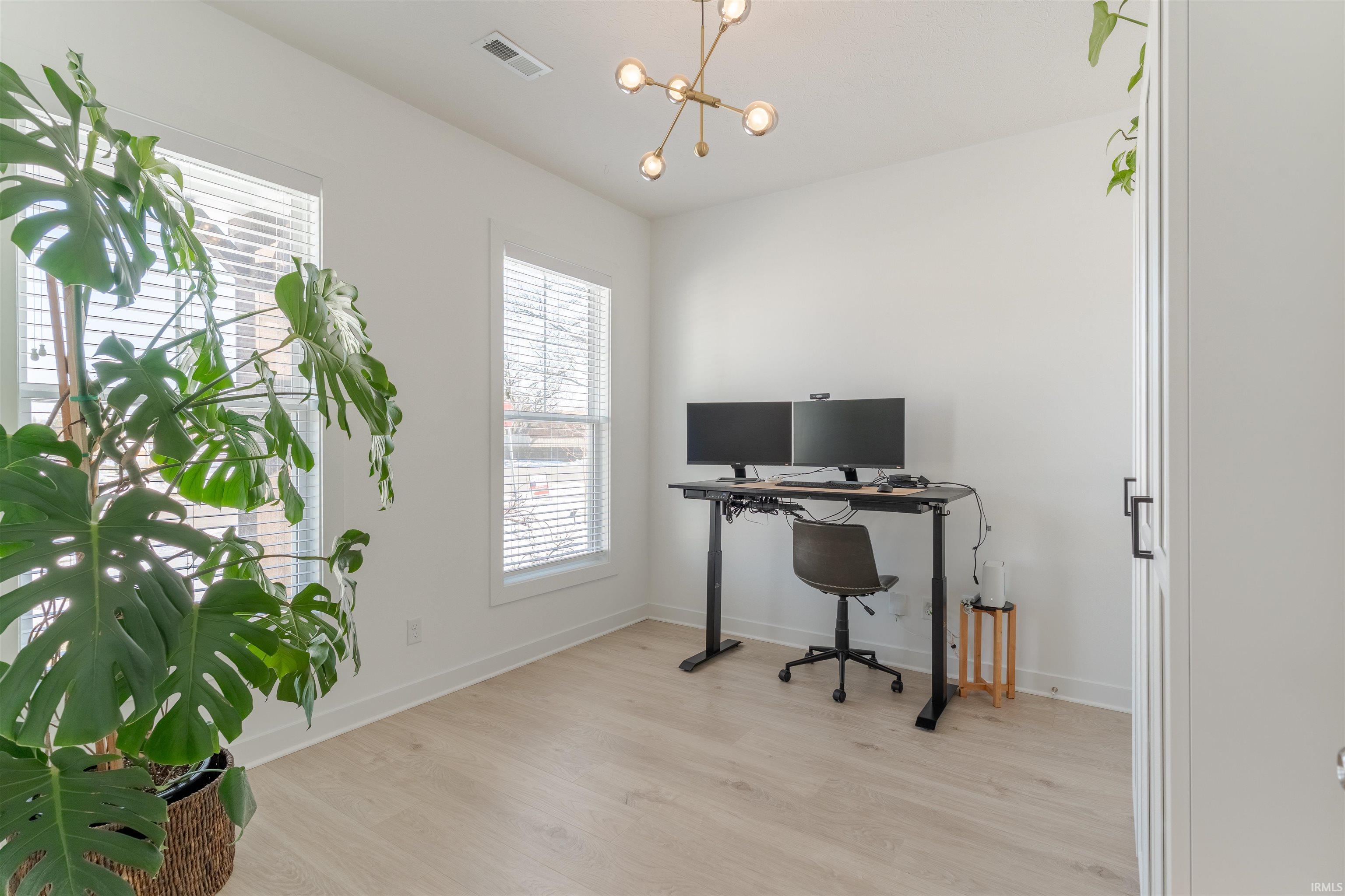 9998 Monte Way Newburgh, IN 47630 - Photo 4 of 35