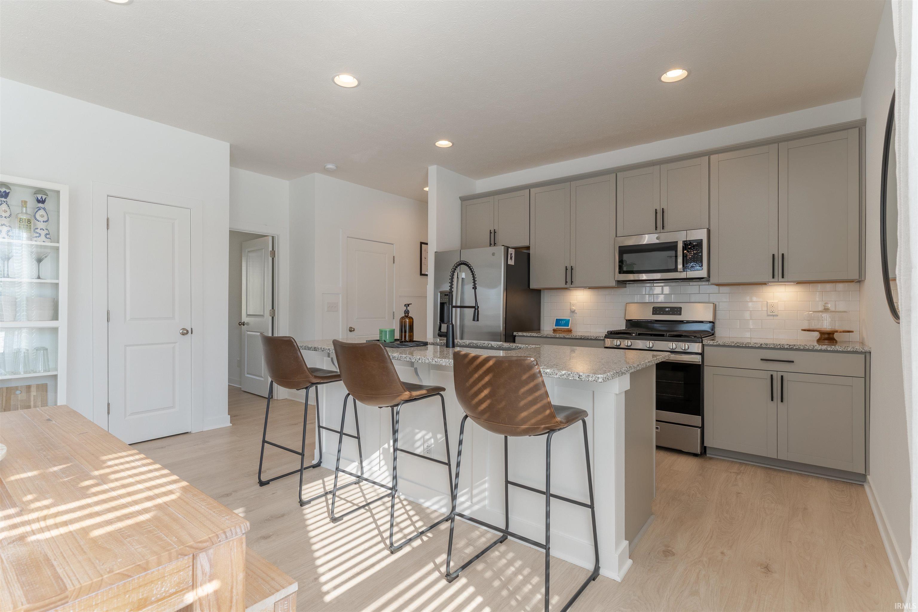 9998 Monte Way Newburgh, IN 47630 - Photo 8 of 35