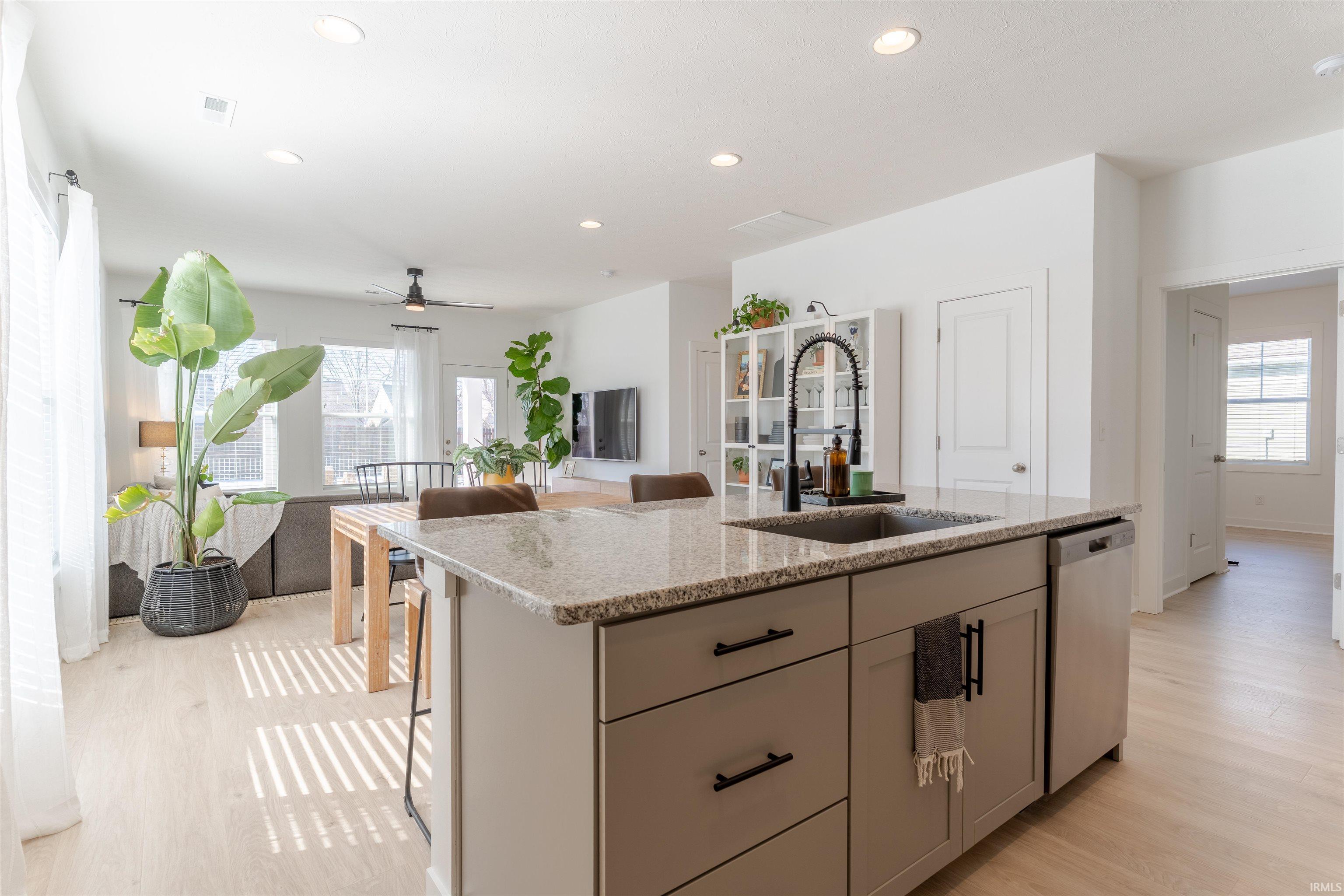 9998 Monte Way Newburgh, IN 47630 - Photo 10 of 35