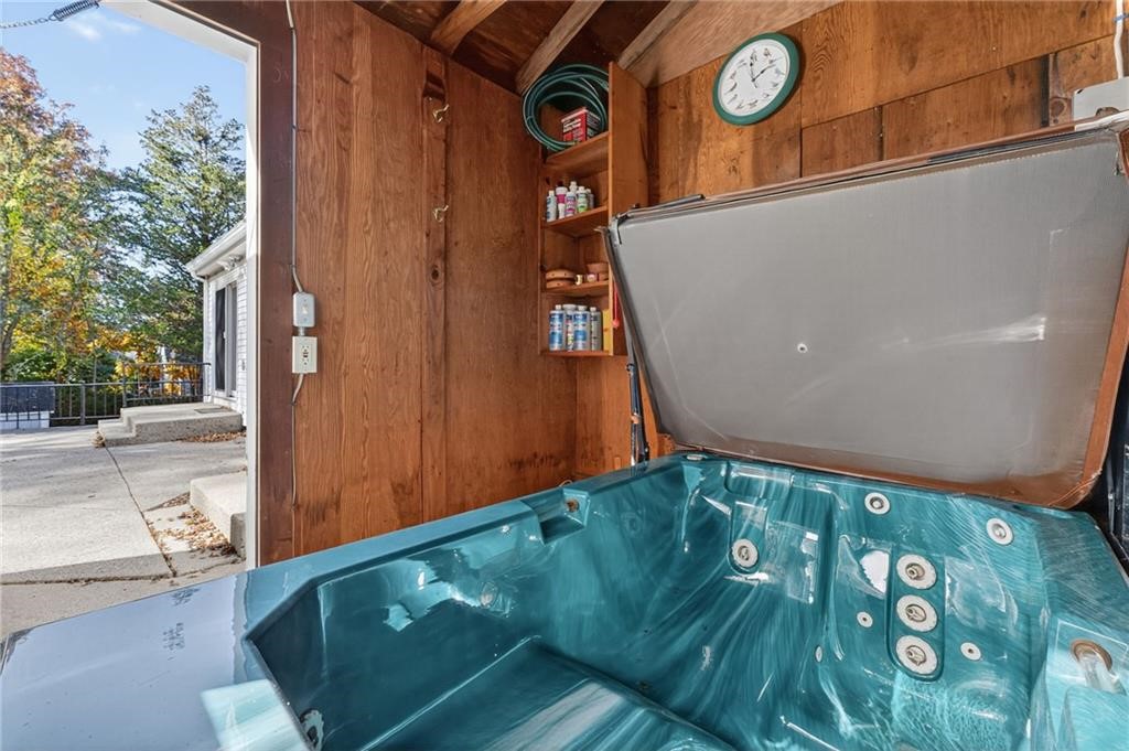 26 Windward Drive Westerly, RI 02891 - Photo 33 of 41