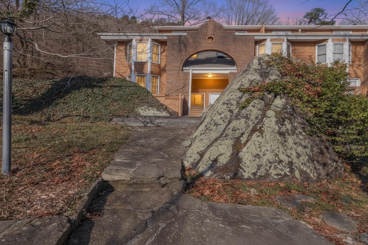 557 Winterview HD Dusk