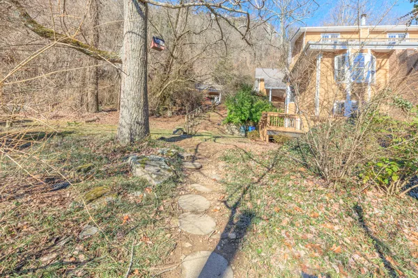 $417,000 | 557 Winterview Lane, Chattanooga, TN 37409