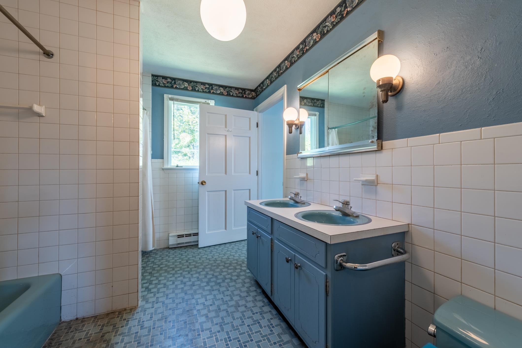 35 Hayes Road New London, NH 03257 - Photo 20 of 26 Gallery Image 20