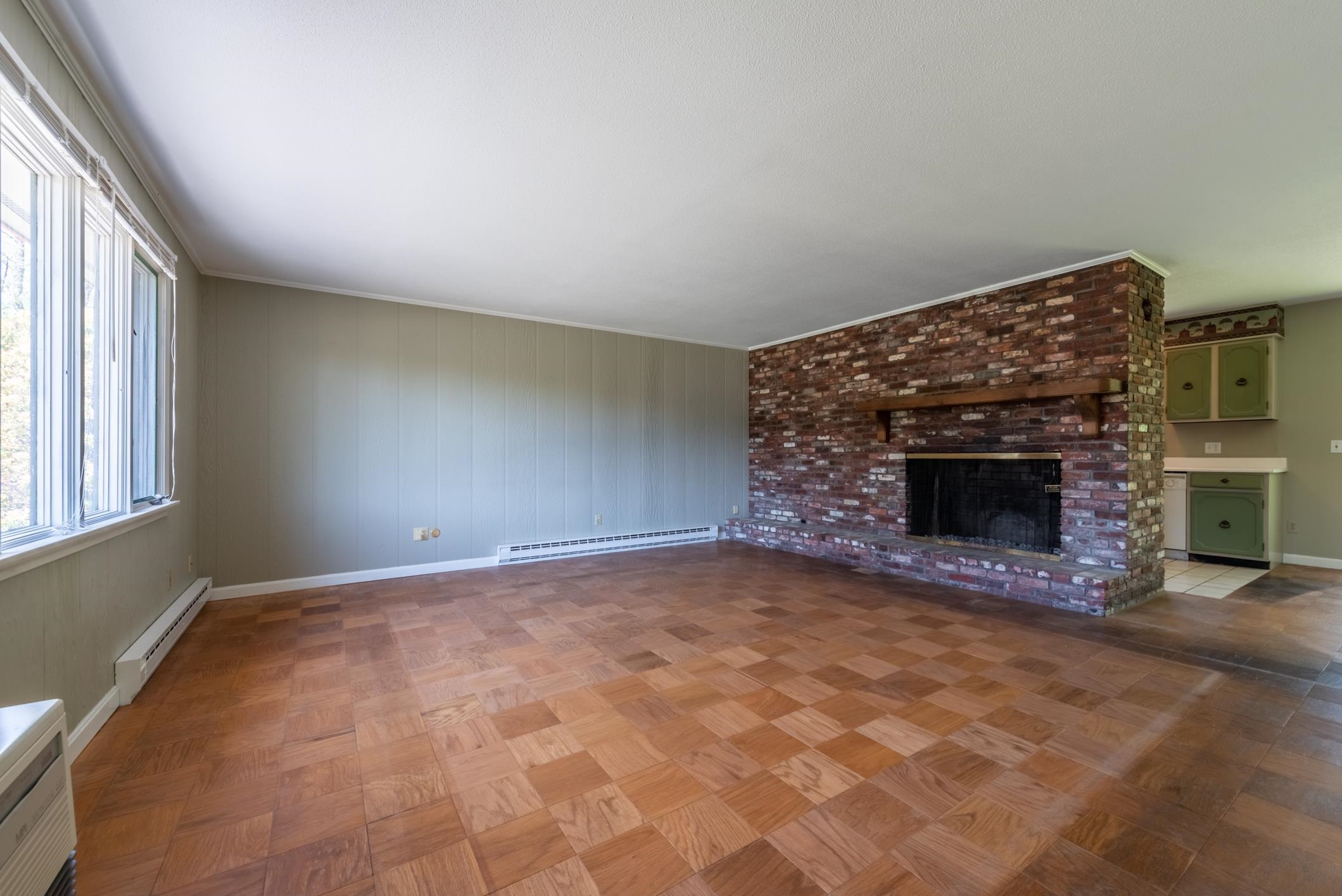 35 Hayes Road New London, NH 03257 - Photo 3 of 26 Gallery Image 3