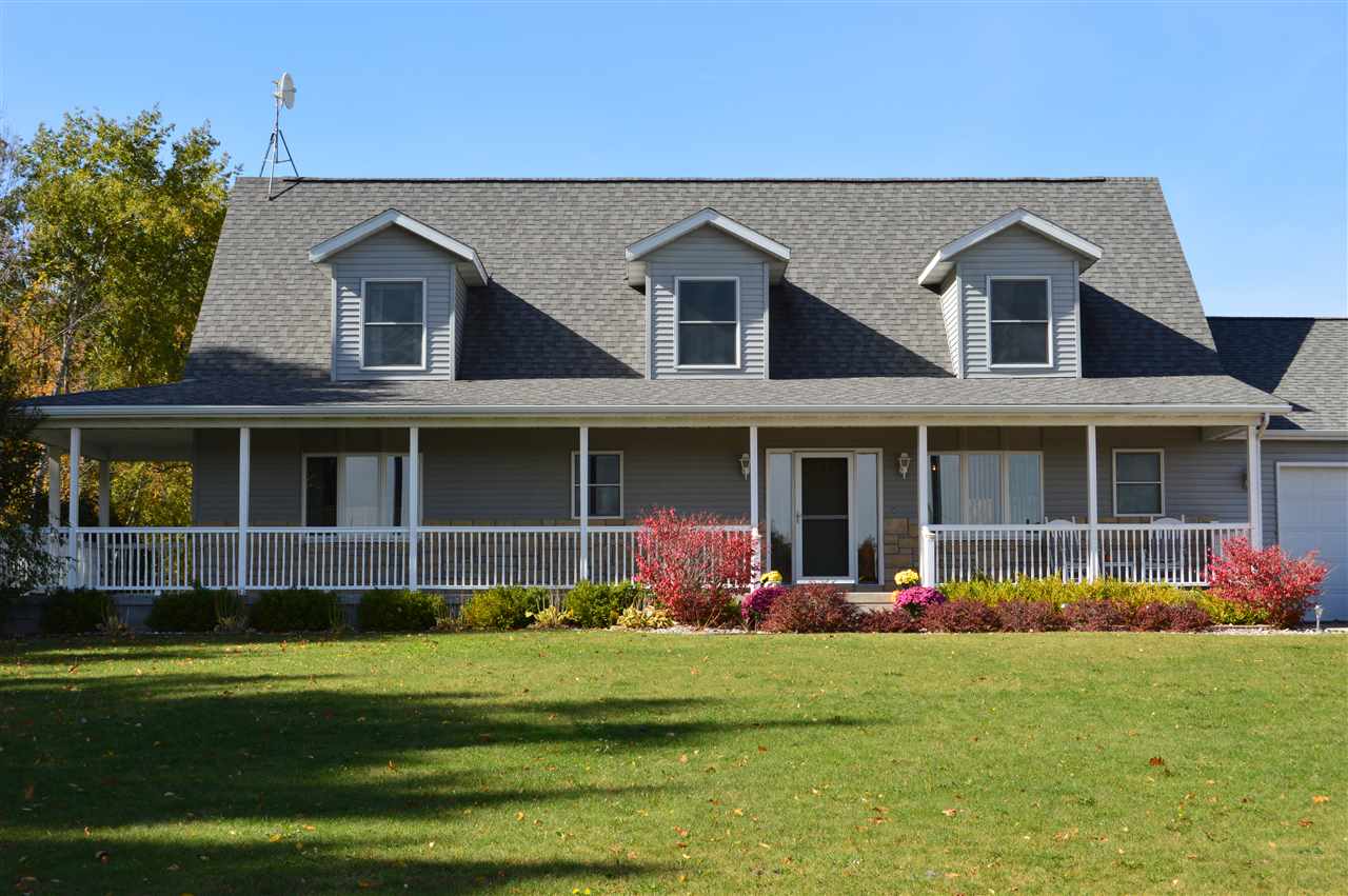 286 South Coldwater Road Weidman, MI 48893 - Photo 3 of 47 1839884-2.JPG