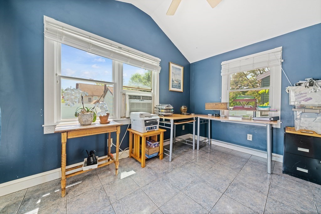 20 Birmingham Road Worcester, MA 01606 - Photo 12 of 22 Gallery Image 12