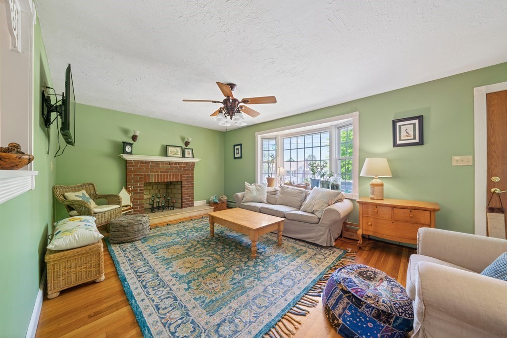 20 Birmingham Road Worcester, MA 01606 - Photo 15 of 22 Gallery Image 15