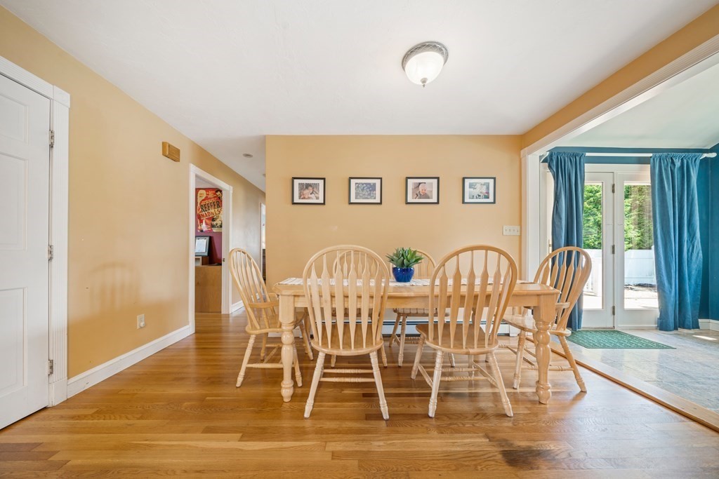 20 Birmingham Road Worcester, MA 01606 - Photo 7 of 22 Gallery Image 7