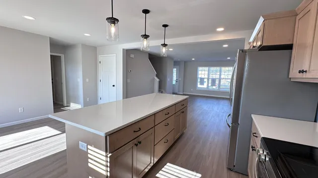 $2,900 | 7647 Stones Throw, Madison, WI 53719