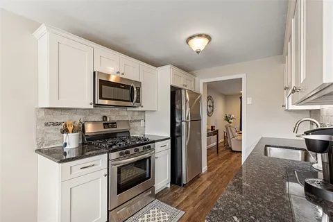 $410,000 | 200 Heroux Boulevard, Unit 903, Cumberland, RI 02864
