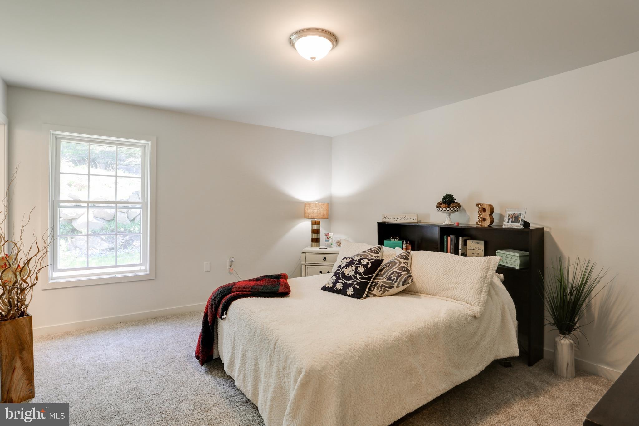 103 Becker Road Elizabethtown, PA 17022 - Photo 16 of 31 Gallery Image 16