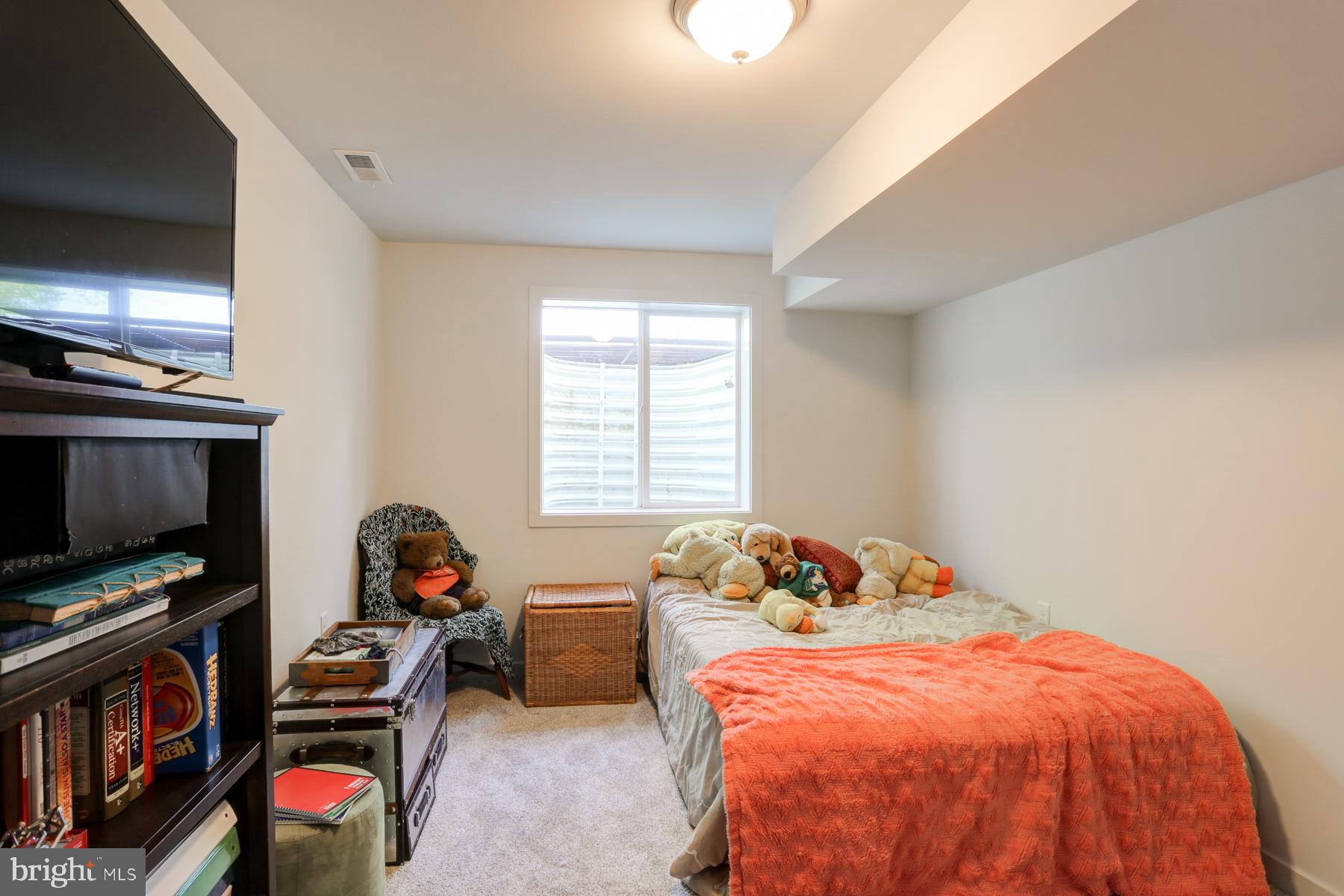 103 Becker Road Elizabethtown, PA 17022 - Photo 20 of 31 Gallery Image 20