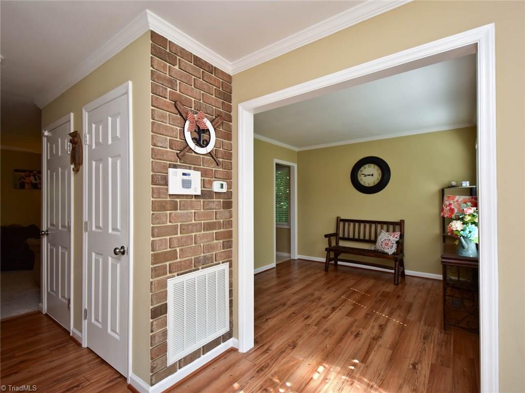 6201 Judge Clement Road Walkertown, NC 27051 - Photo 4 of 30 Gallery Image 4