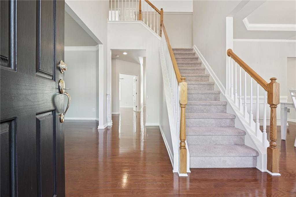 321 Meadowcrest Circle Canton, GA 30115 - Photo 2 of 36