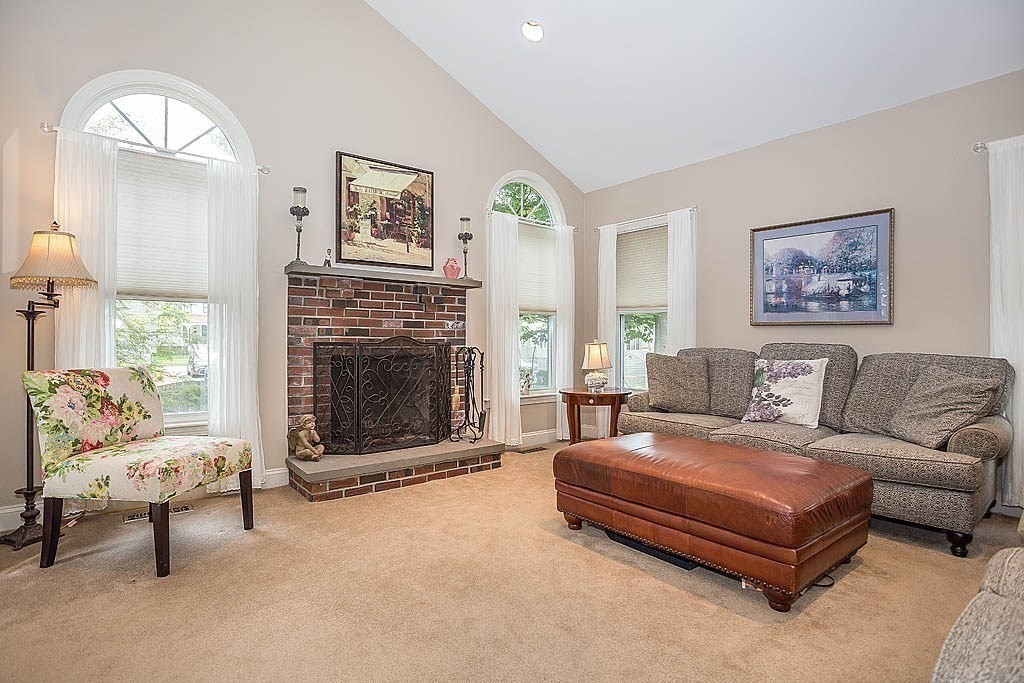 59 Bancroft Avenue Reading, MA 01867 - Photo 14 of 32