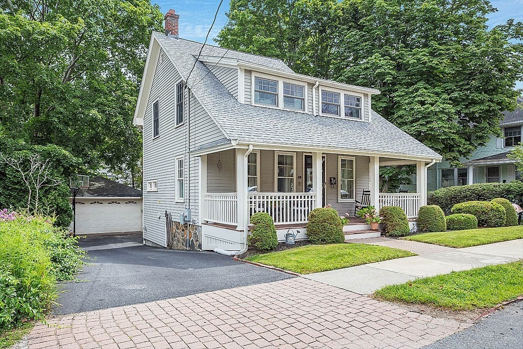 59 Bancroft Avenue Reading, MA 01867 - Photo 2 of 32