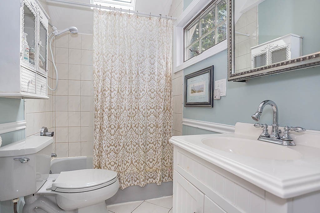 59 Bancroft Avenue Reading, MA 01867 - Photo 23 of 32