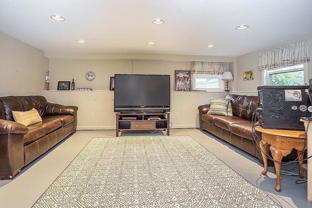 59 Bancroft Avenue Reading, MA 01867 - Photo 26 of 32