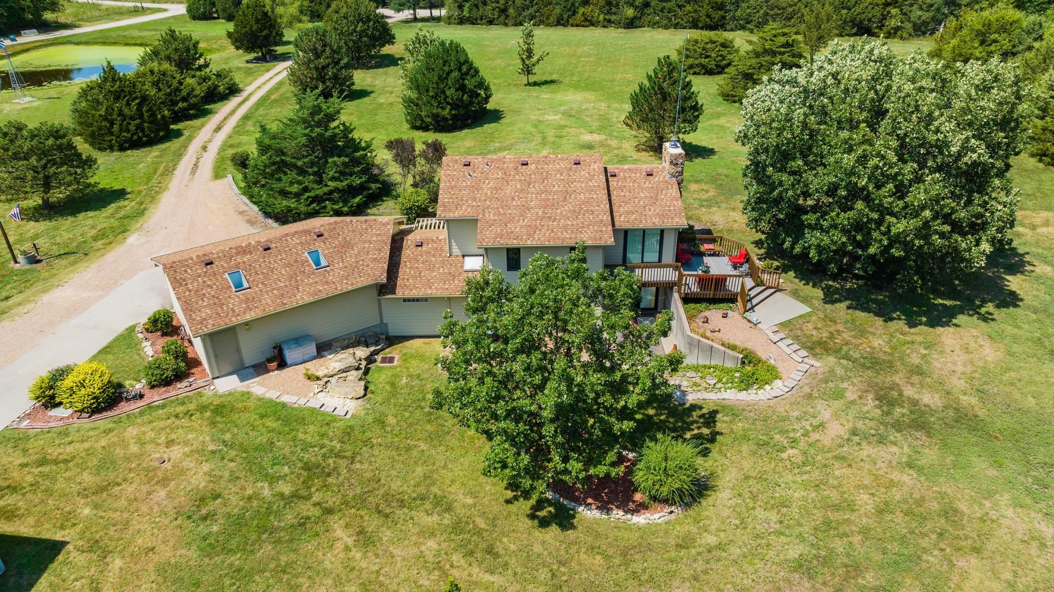 12469 Southwest 15th Street Benton, KS 67017 - Photo 2 of 36