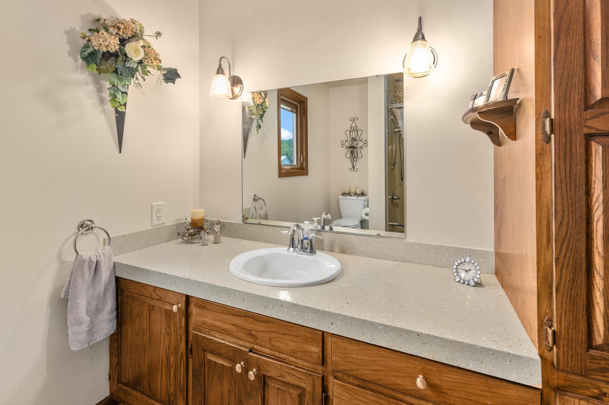 12469 Southwest 15th Street Benton, KS 67017 - Photo 22 of 36