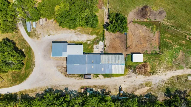 $530,000 | 12469 Southwest 15th Street, Benton, KS 67017