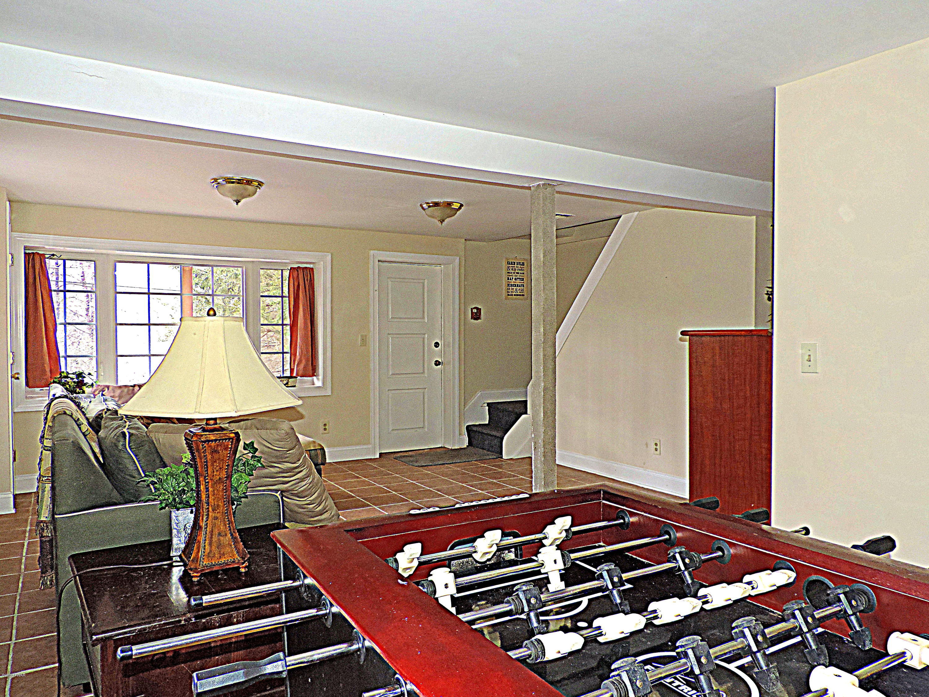 185 Lennon Road Greentown, PA 18426 - Photo 9 of 38 185 Lennon Road