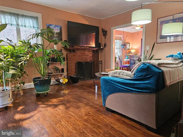 $295,000 | 504 West 34th Street, Wilmington, DE 19802