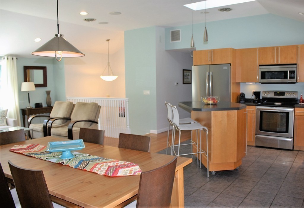 130 Mason Road Northbridge, MA 01588 - Photo 4 of 24 Gallery Image 4