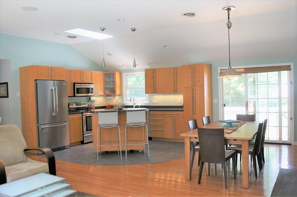 130 Mason Road Northbridge, MA 01588 - Photo 5 of 24 Gallery Image 5