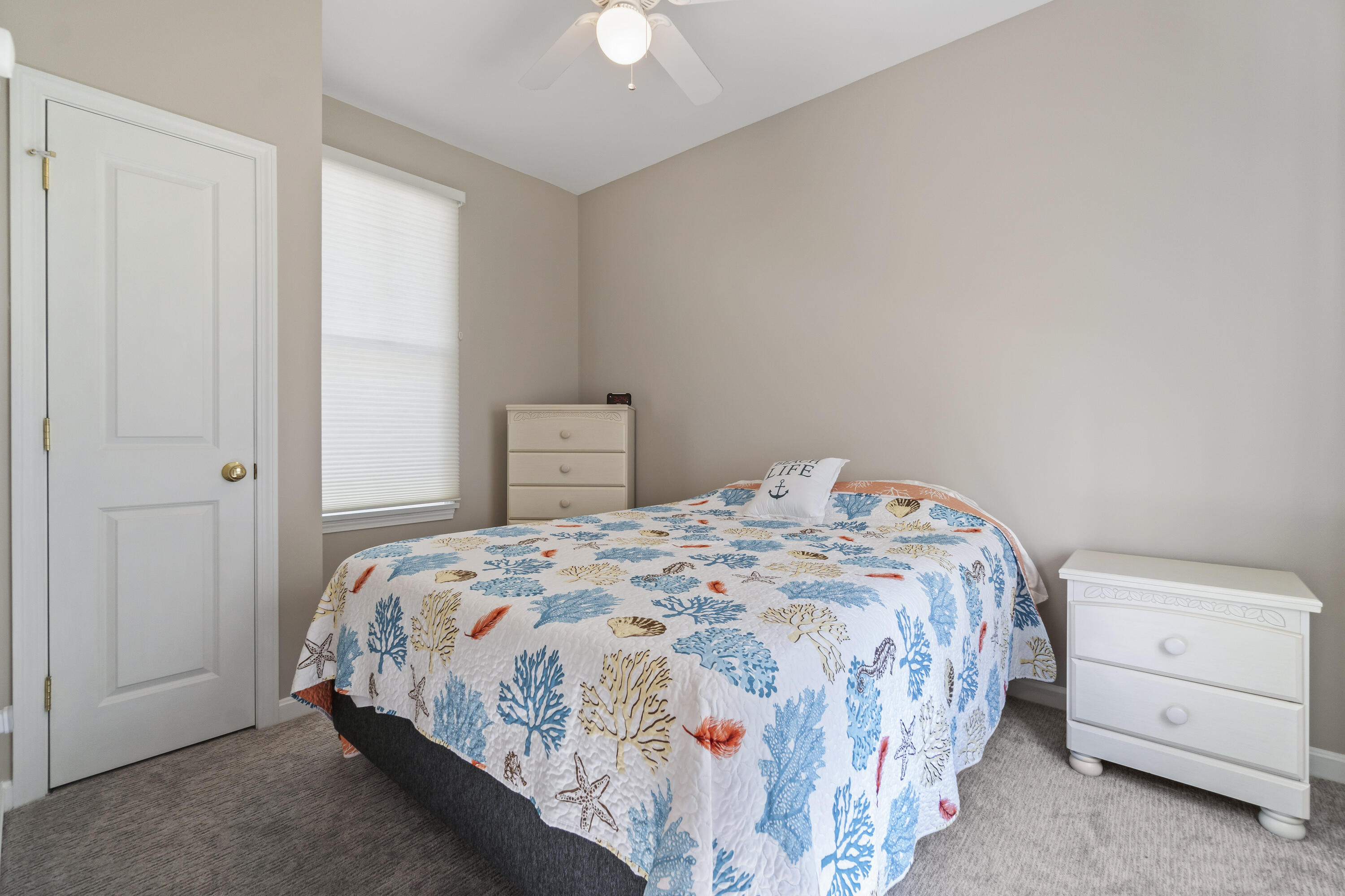 454 Post Road, Unit 141 Wells, ME 04090 - Photo 29 of 47 Primary Bedroom