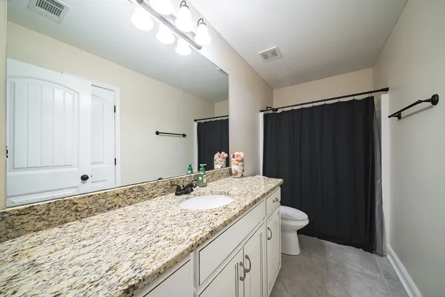 $300,000 | 14 Silver Eagle Court, Fort Mitchell, AL 36856