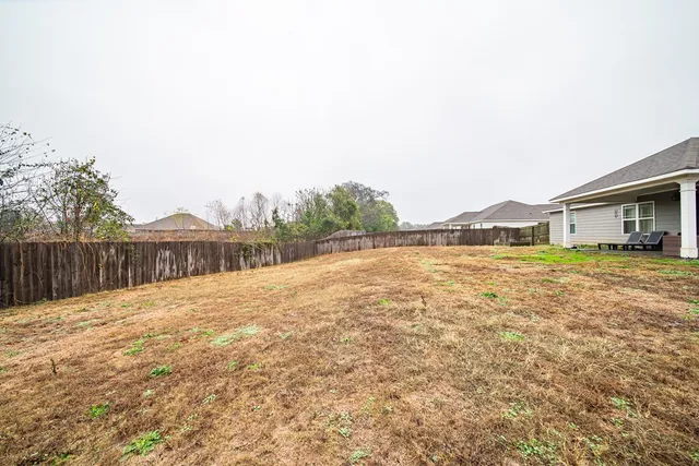 $300,000 | 14 Silver Eagle Court, Fort Mitchell, AL 36856