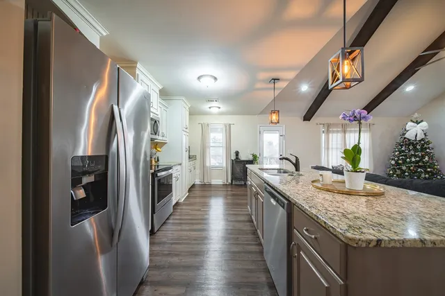 $300,000 | 14 Silver Eagle Court, Fort Mitchell, AL 36856