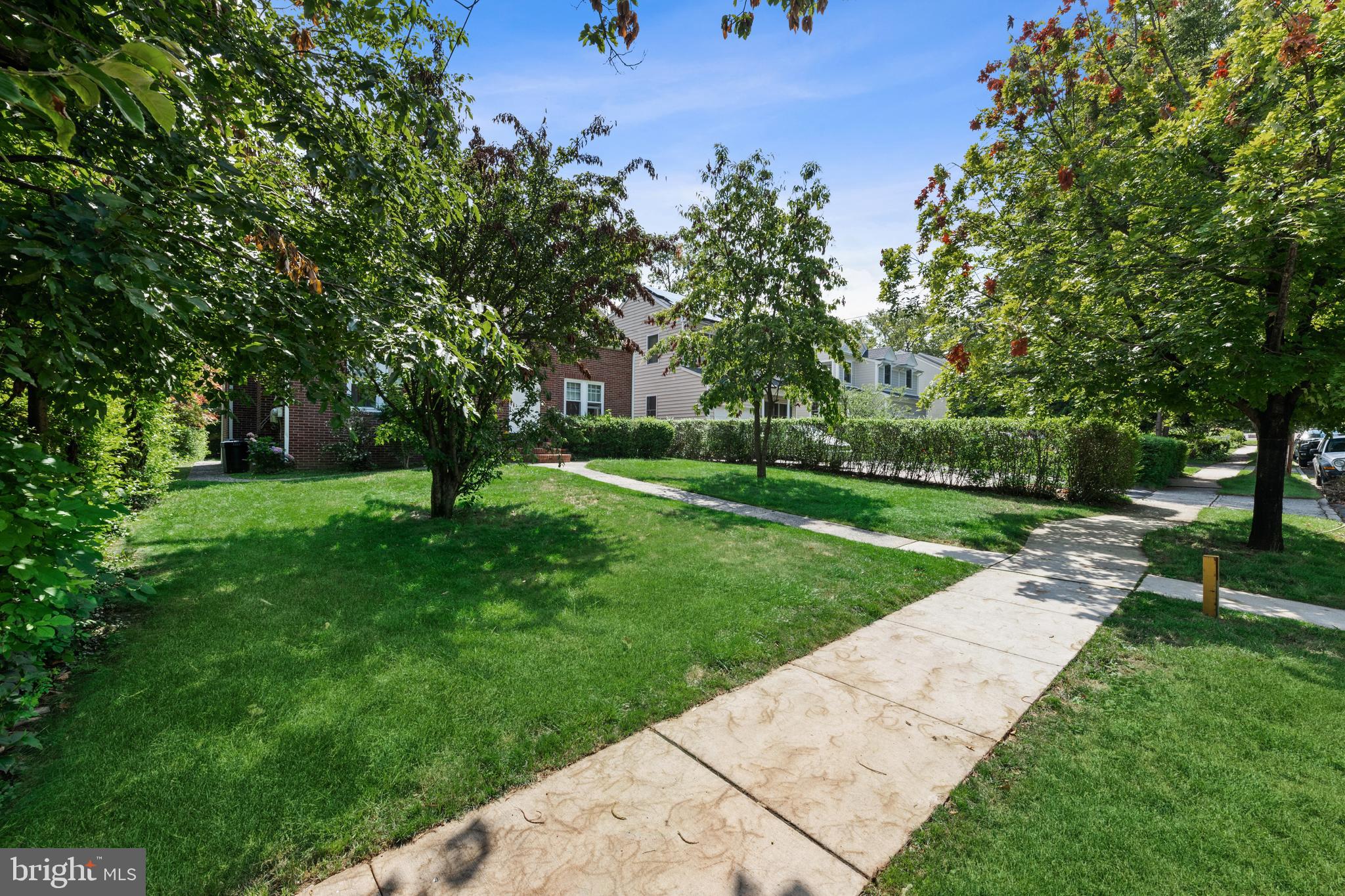 21 Harris Road Princeton, NJ 08540 - Photo 2 of 33