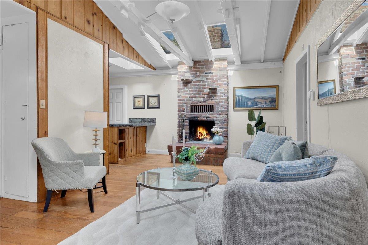 136 2nd Street Pacific Grove, CA 93950 - Photo 3 of 35