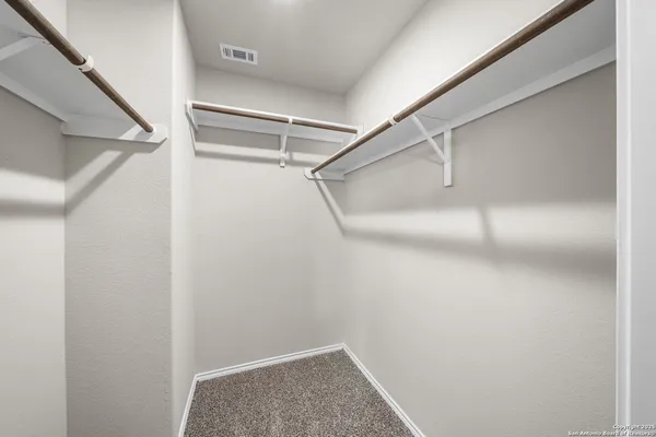 $1,495 | 134 Damon Divide, San Antonio, TX 78253