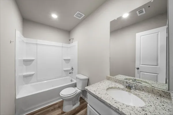 $1,495 | 134 Damon Divide, San Antonio, TX 78253