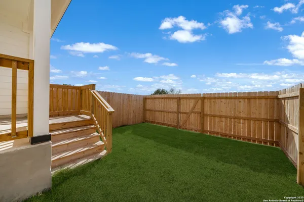$1,495 | 134 Damon Divide, San Antonio, TX 78253