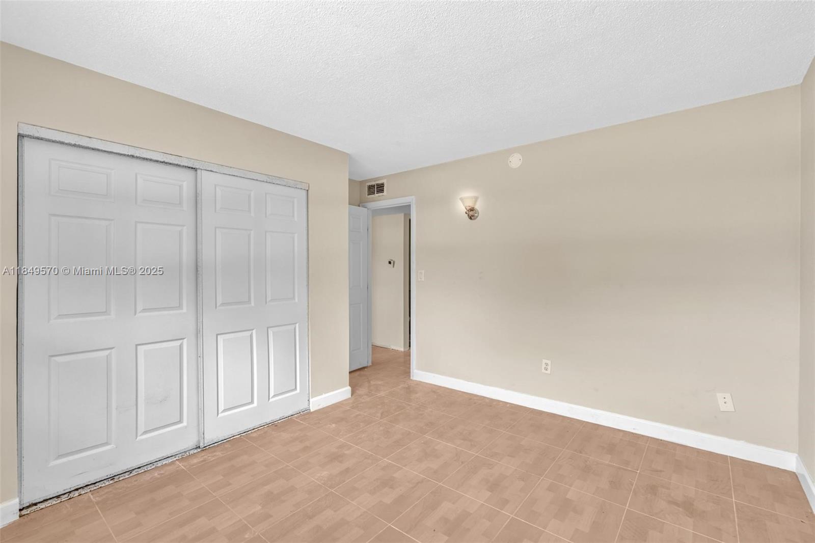 3660 Southwest 60th Avenue, Unit 2 Davie, FL 33314 - Photo 24 of 34 a view of an empty room