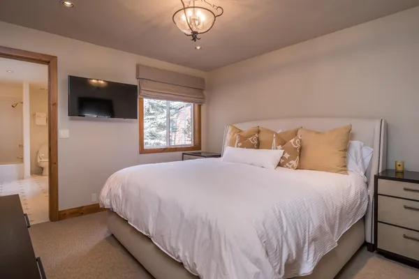 $5,950,000 | 221 Foxglove Lane, Blaine County, ID 83340