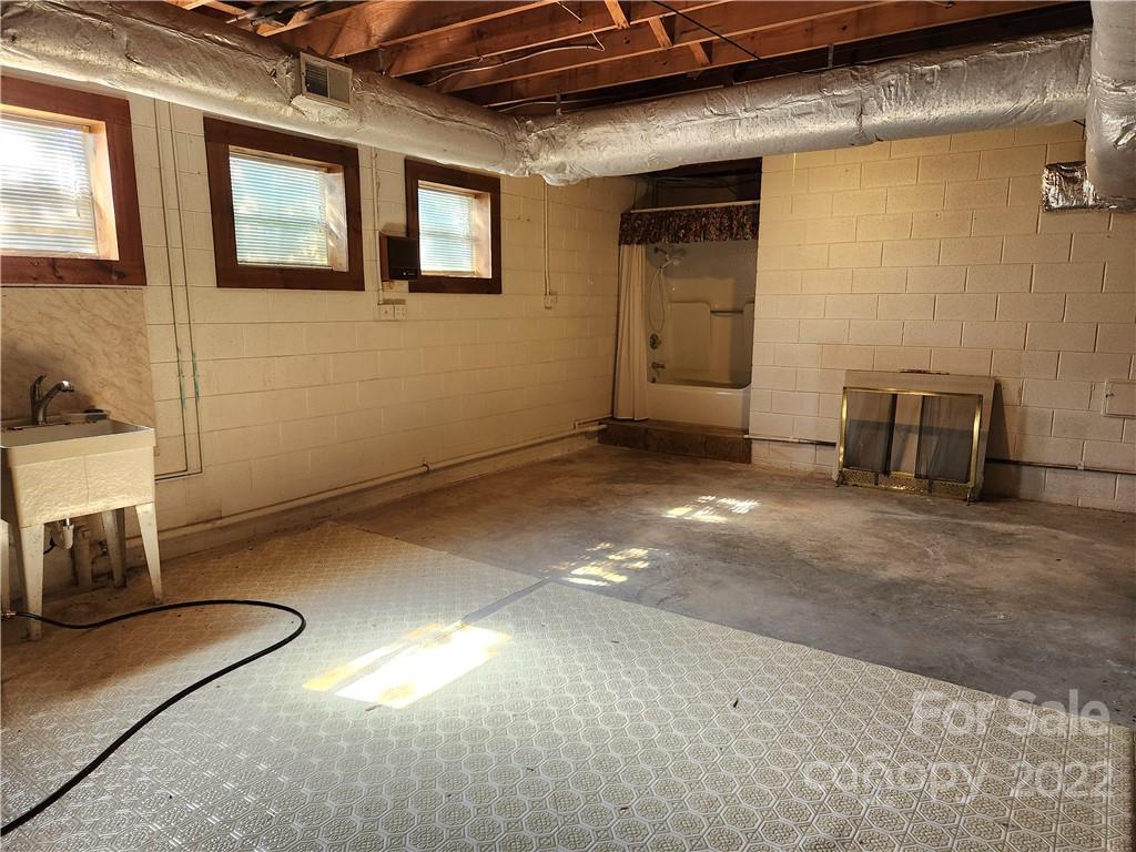 4215 Long Ferry Road Salisbury, NC 28146 - Photo 32 of 48 Gallery Image 32