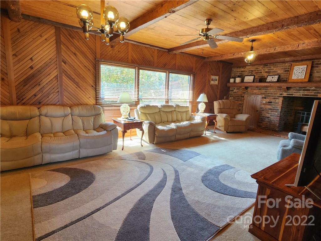 4215 Long Ferry Road Salisbury, NC 28146 - Photo 5 of 48 Gallery Image 5