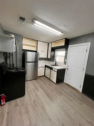 $1,650 | 1312 Maple Drive, Garland, TX 75040