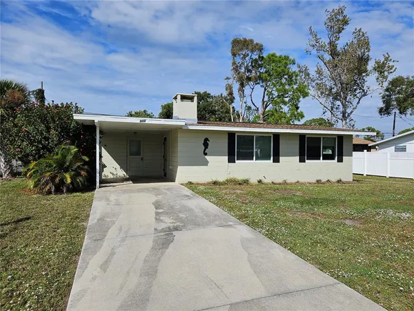 $1,650 | 900 Nantucket Road, Venice, FL 34293