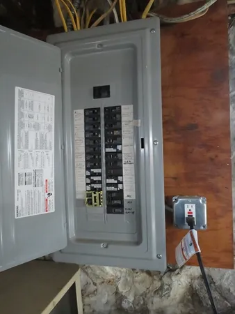 $3,500 | 3 Day Street, Unit 1, Norwood, MA 02062